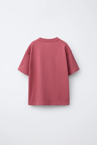 Базовая однотонная футболка