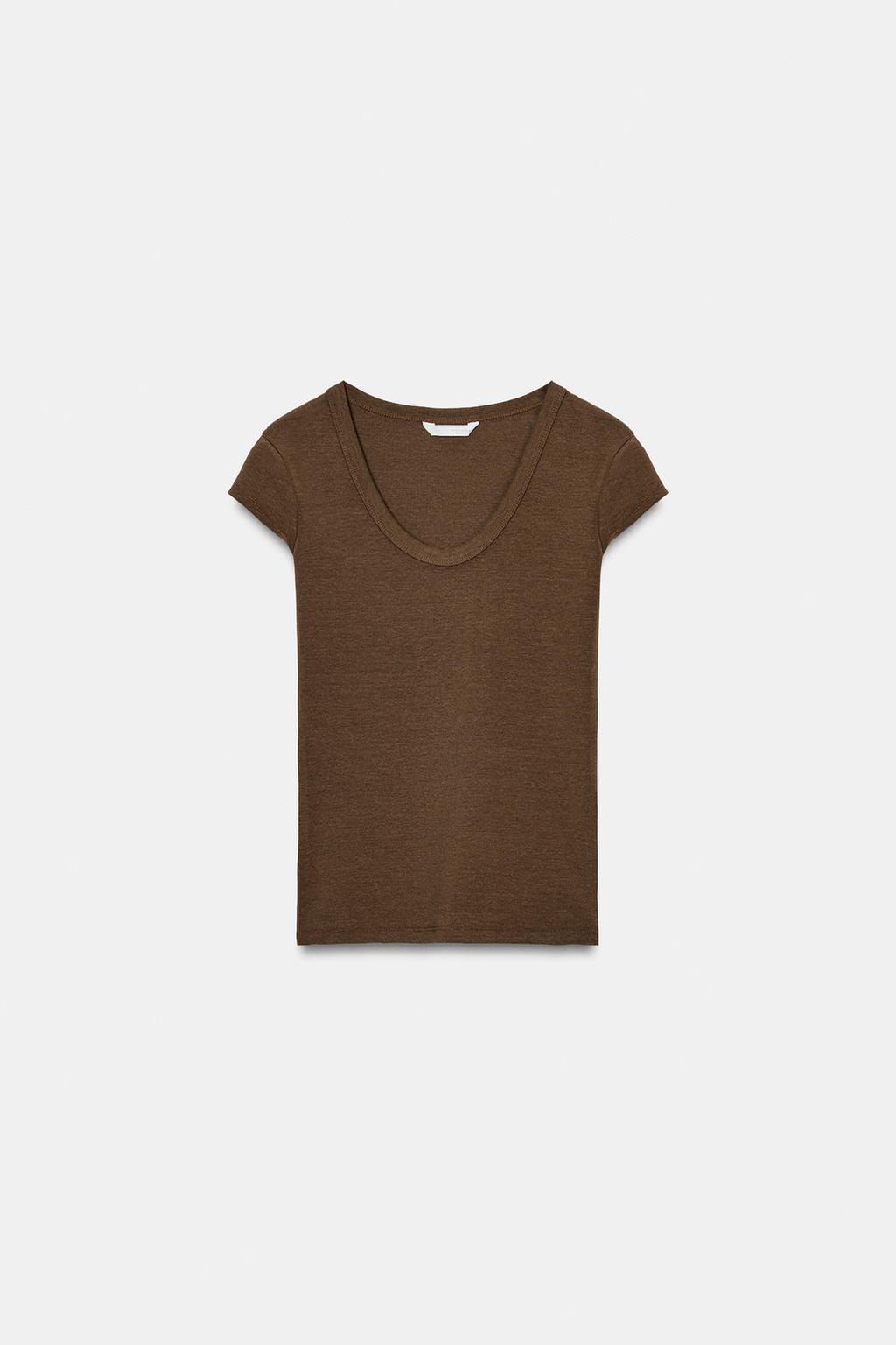 ФУТБОЛКА С ШИРОКИМ ВЫРЕЗОМ