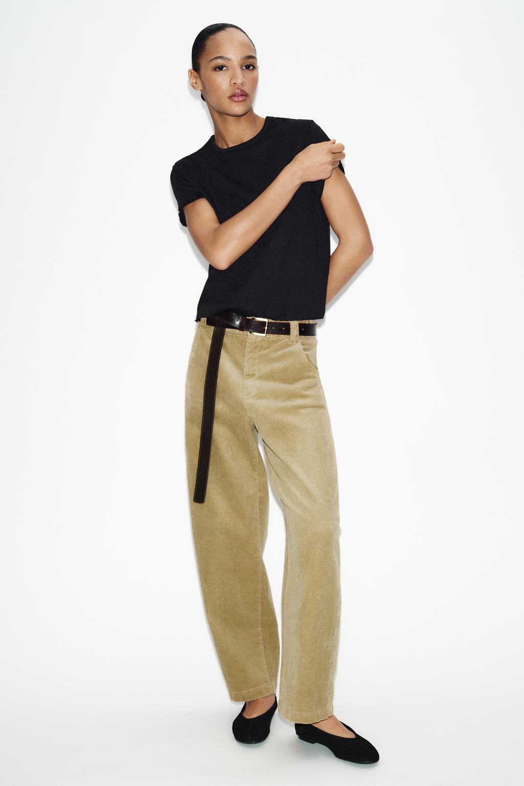 ХЛОПКОВАЯ ФУТБОЛКА С КОРОТКИМИ РУКАВАМИ