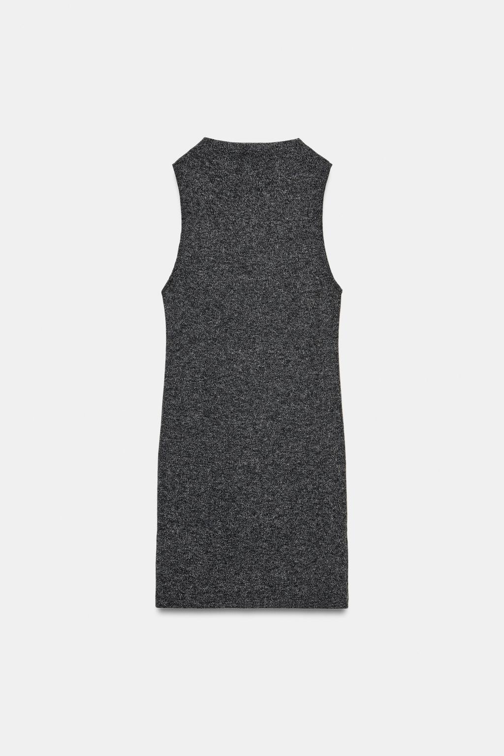 КОРОТКОЕ МЯГКОЕ ПЛАТЬЕ С ПУГОВИЦАМИ