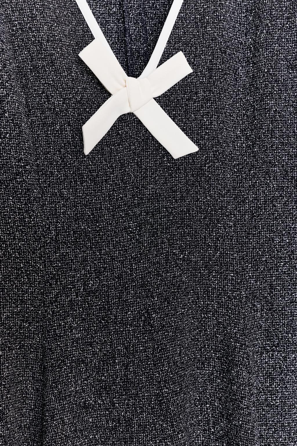 МИНИ-ПЛАТЬЕ С БАНТОМ