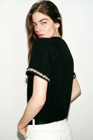 Свитер с бусинами- Заказать в России