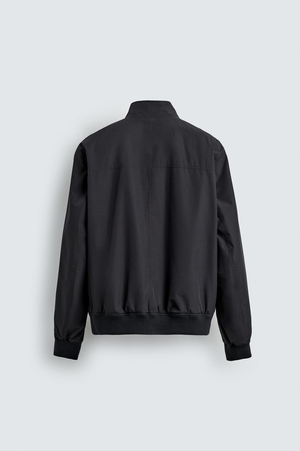 ЛЕГКАЯ НЕПРОМОКАЕМАЯ КУРТКА