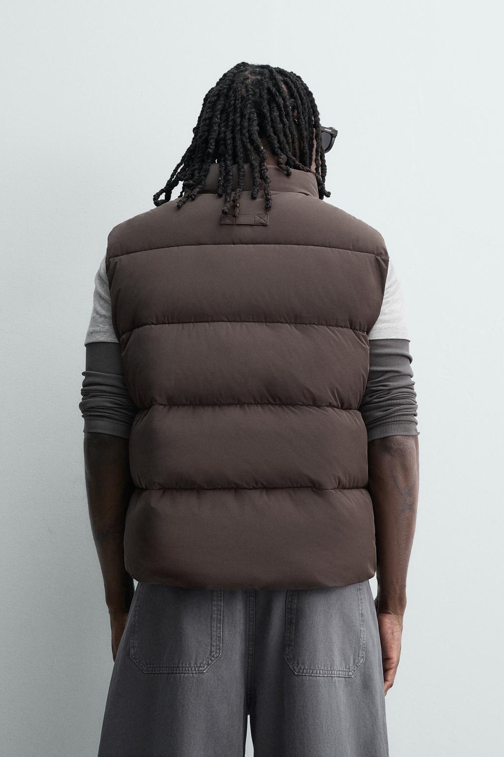 УКОРОЧЕННЫЙ СТЕГАНЫЙ ЖИЛЕТ