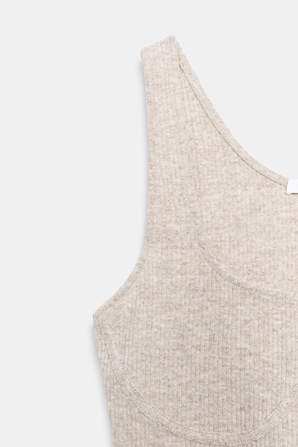 КРОП-ТОП В РУБЧИК НА БРЕТЕЛЯХ