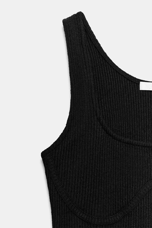 Кроп-топ на бретелях в рубчик