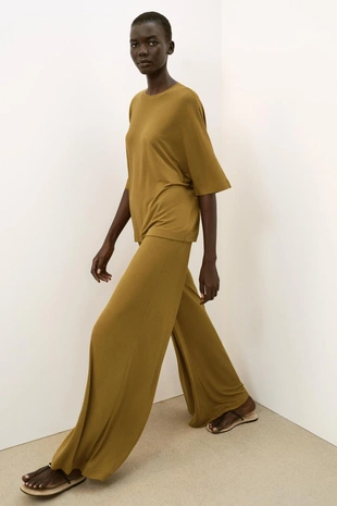 Топ с рукавами «летучая мышь»- Заказать в России