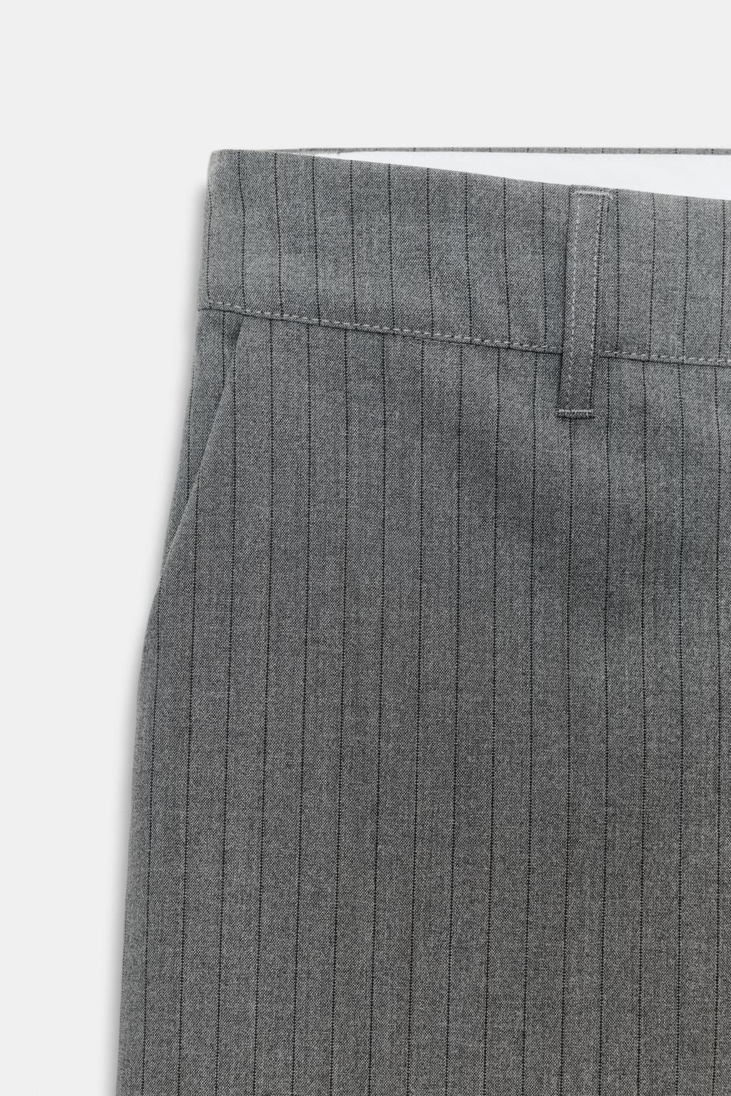 БРЮКИ В ТОНКУЮ ПОЛОСКУ С НИЗКОЙ ПОСАДКОЙ