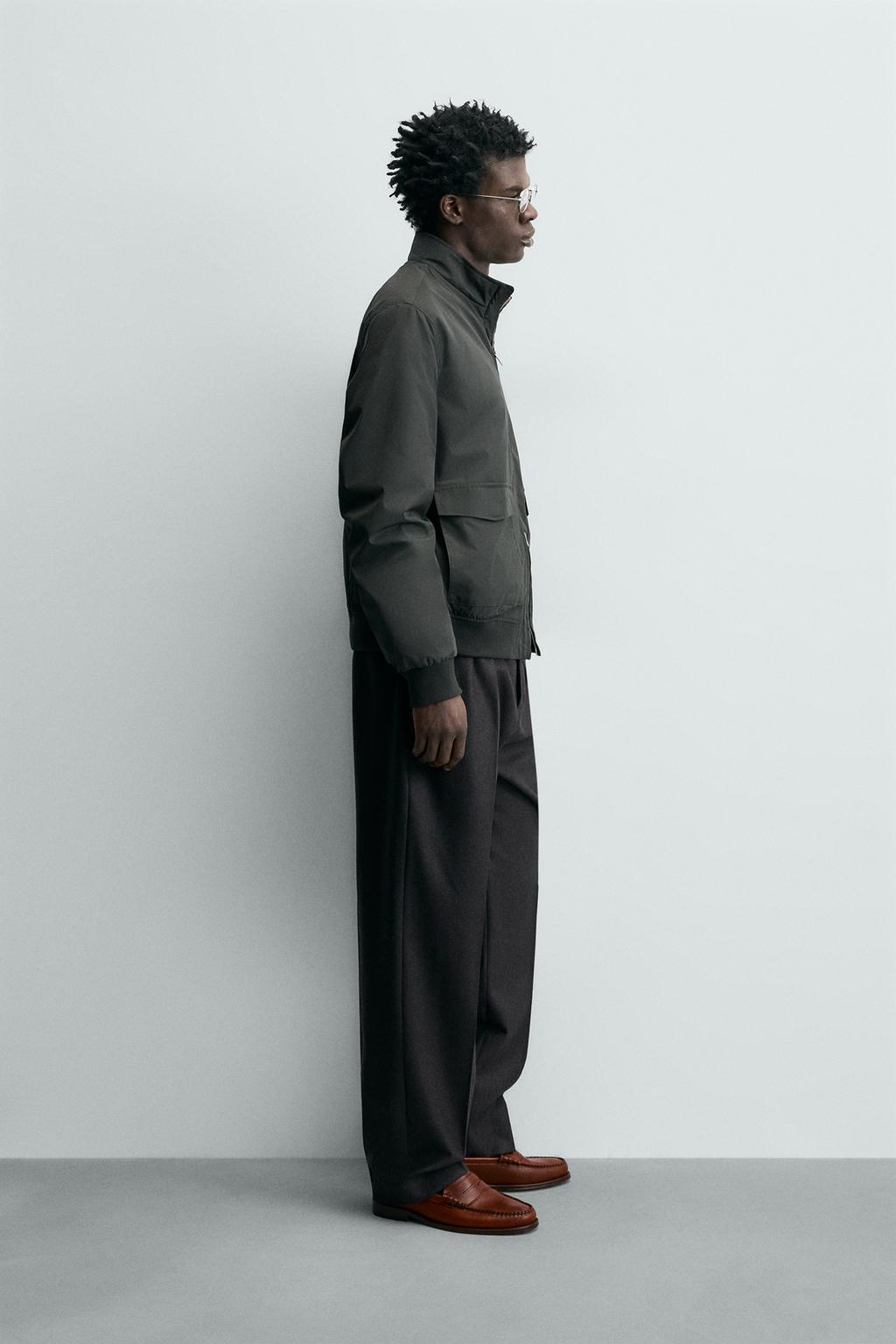 ЛЕГКАЯ НЕПРОМОКАЕМАЯ КУРТКА