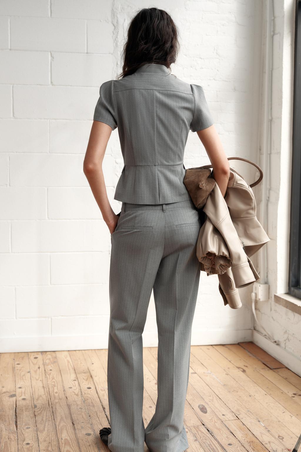 ТОП В ТОНКУЮ ПОЛОСКУ С ПУГОВИЦАМИ