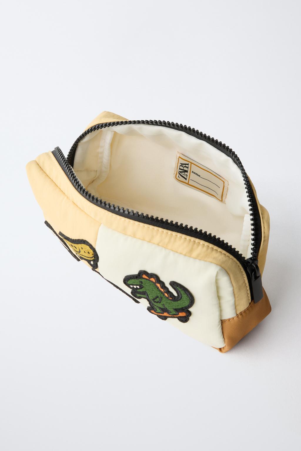 ПОЯСНАЯ СУМКА С НАШИВКАМИ