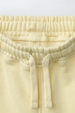 Шорты-джоггеры с надписью- Заказать в России