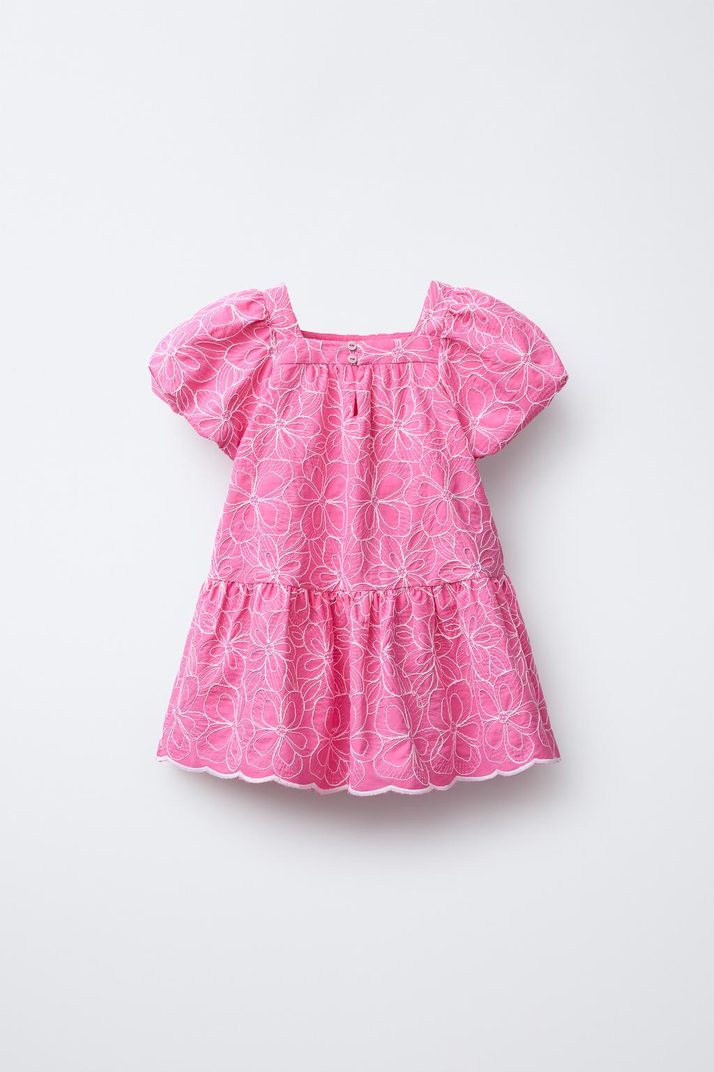 ПЛАТЬЕ С ЦВЕТОЧНОЙ ВЫШИВКОЙ