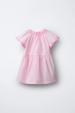 Платье из поплина с вышитыми цветами- Заказать в России