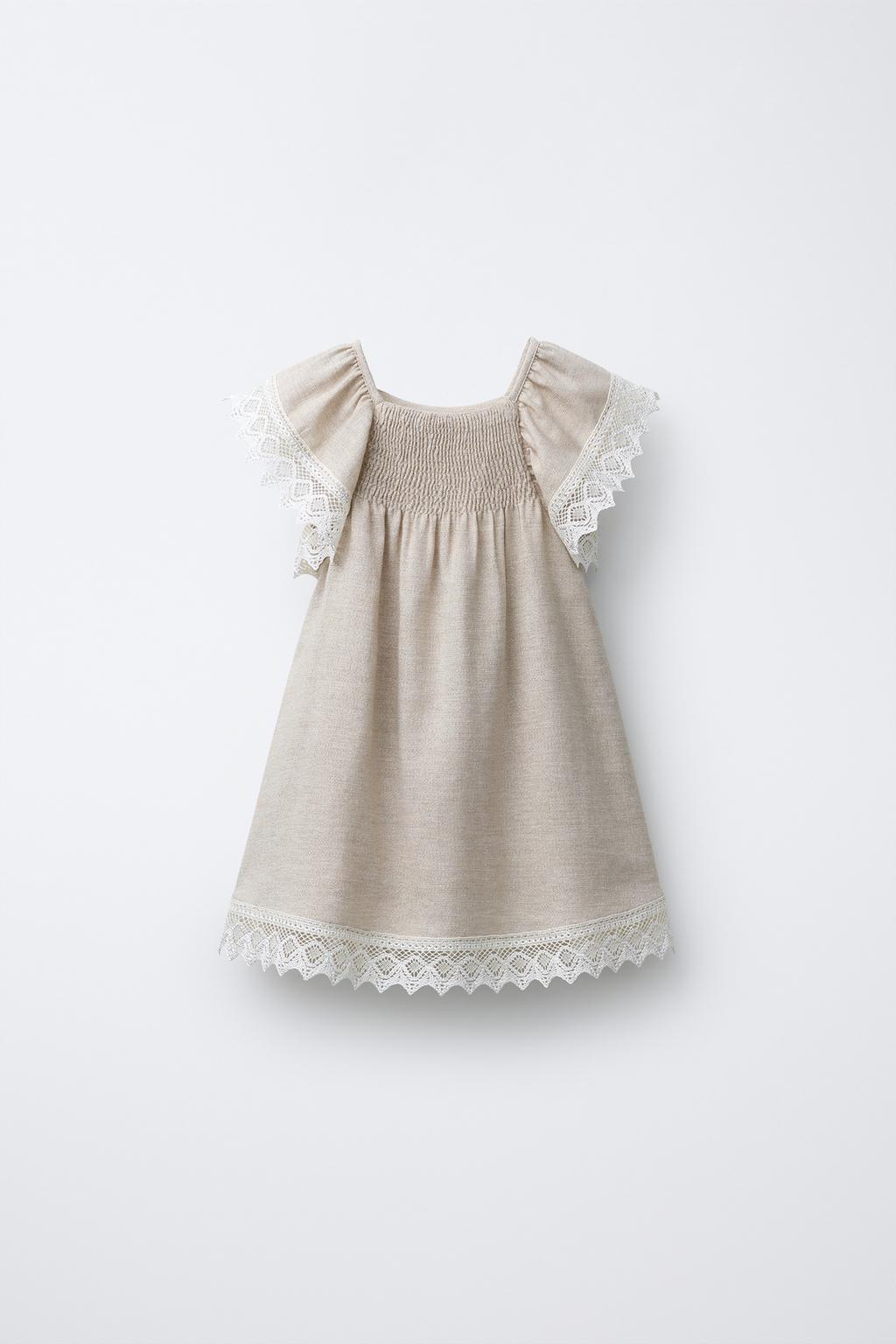 БЛЕСТЯЩЕЕ ПЛАТЬЕ С КРУЖЕВОМ