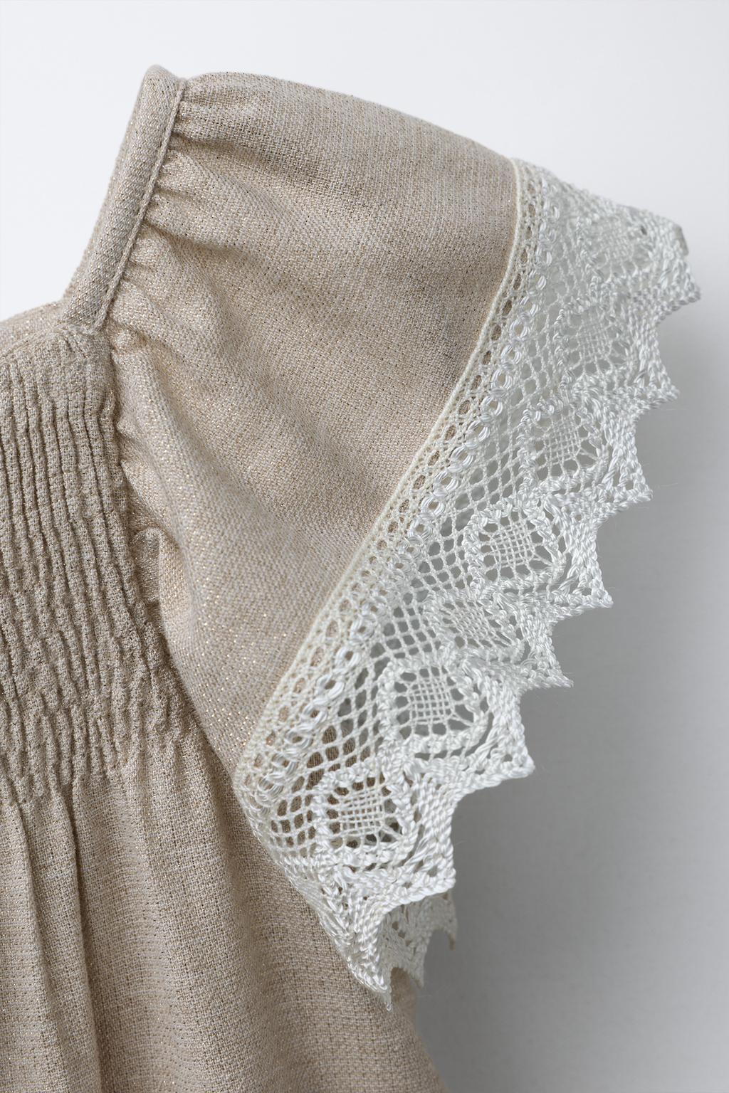 БЛЕСТЯЩЕЕ ПЛАТЬЕ С КРУЖЕВОМ