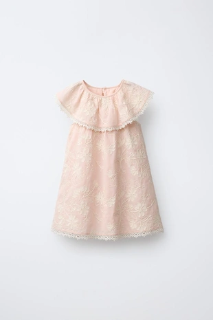 Платье с вышитыми цветами- Заказать в России