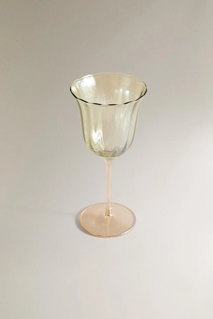 Бокал для вина с изогнутым верхом- Заказать в России