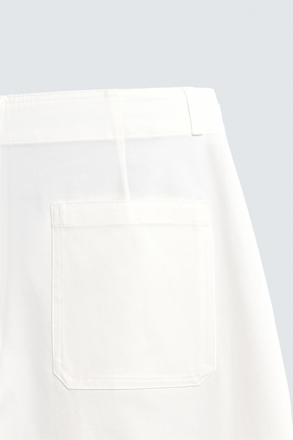 БРЮКИ WIDE FIT СО СКЛАДКАМИ