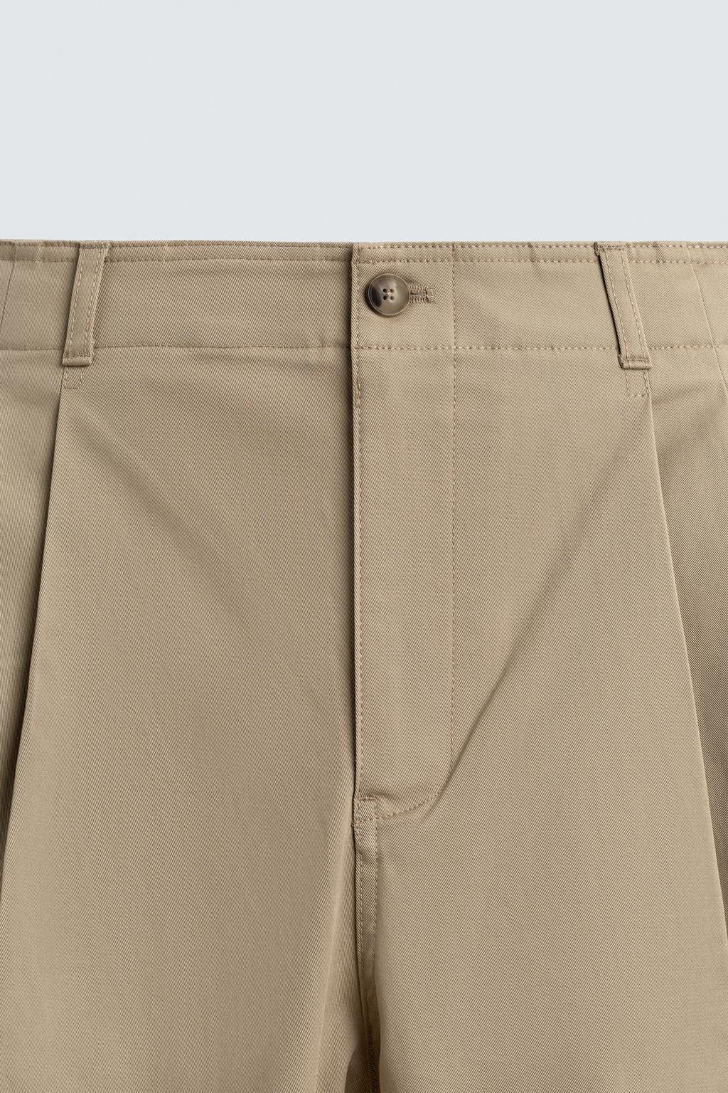 БРЮКИ WIDE FIT СО СКЛАДКАМИ