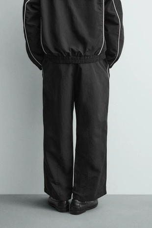 Технические брюки-джоггеры с контрастными полосами