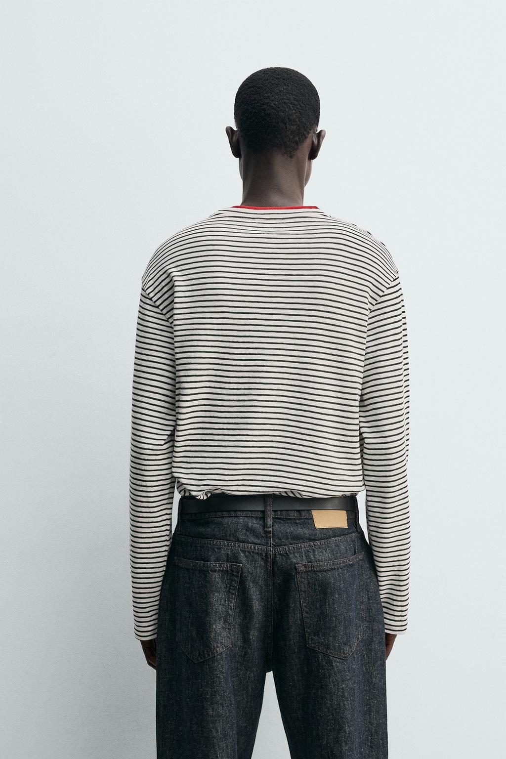 ФУТБОЛКА В КОНТРАСТНУЮ ПОЛОСКУ