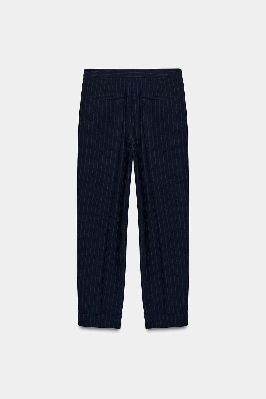 БРЮКИ В ТОНКУЮ ПОЛОСКУ