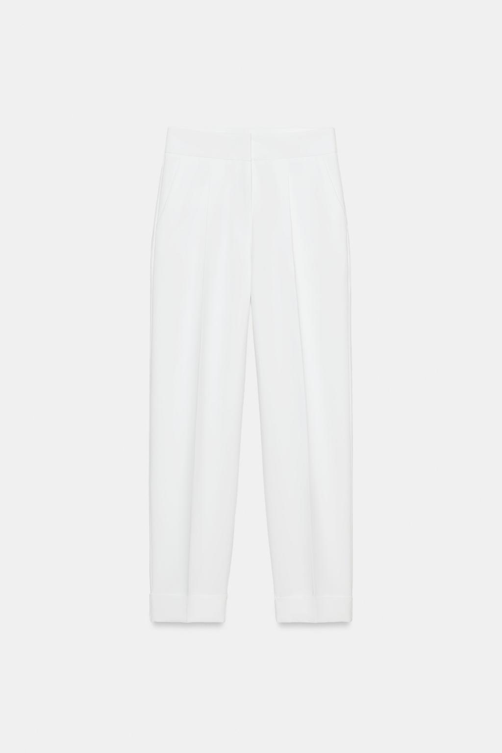 БРЮКИ С ОТВОРОТАМИ И ЗАЩИПАМИ