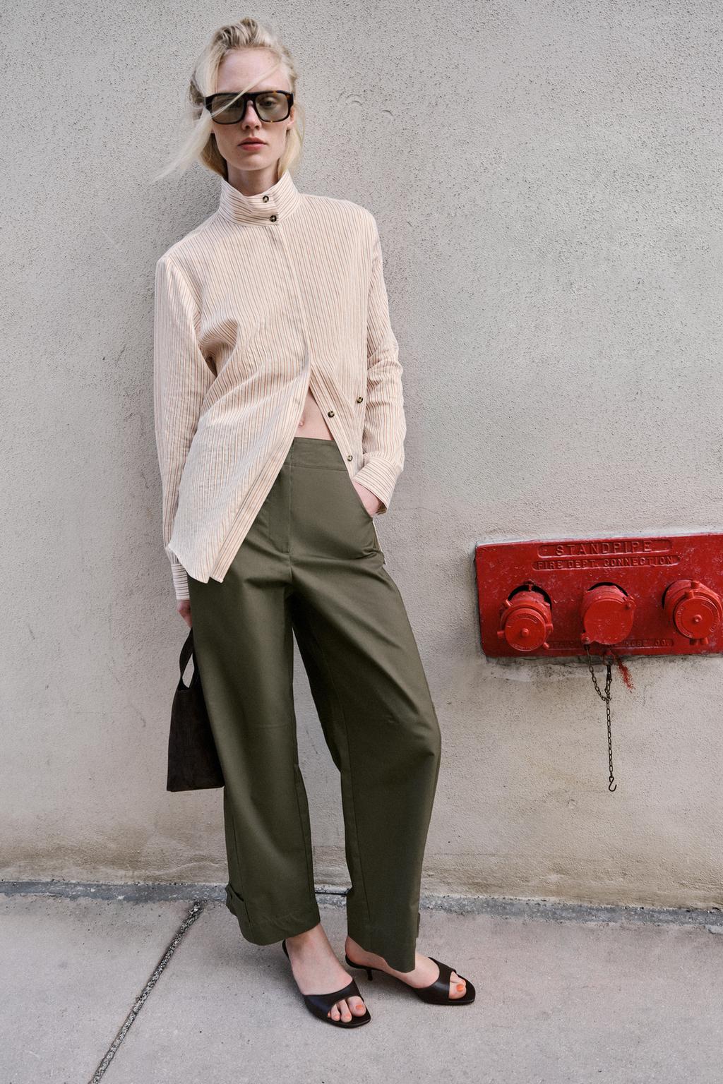 БРЮКИ BARREL СО ШЛЕВКАМИ