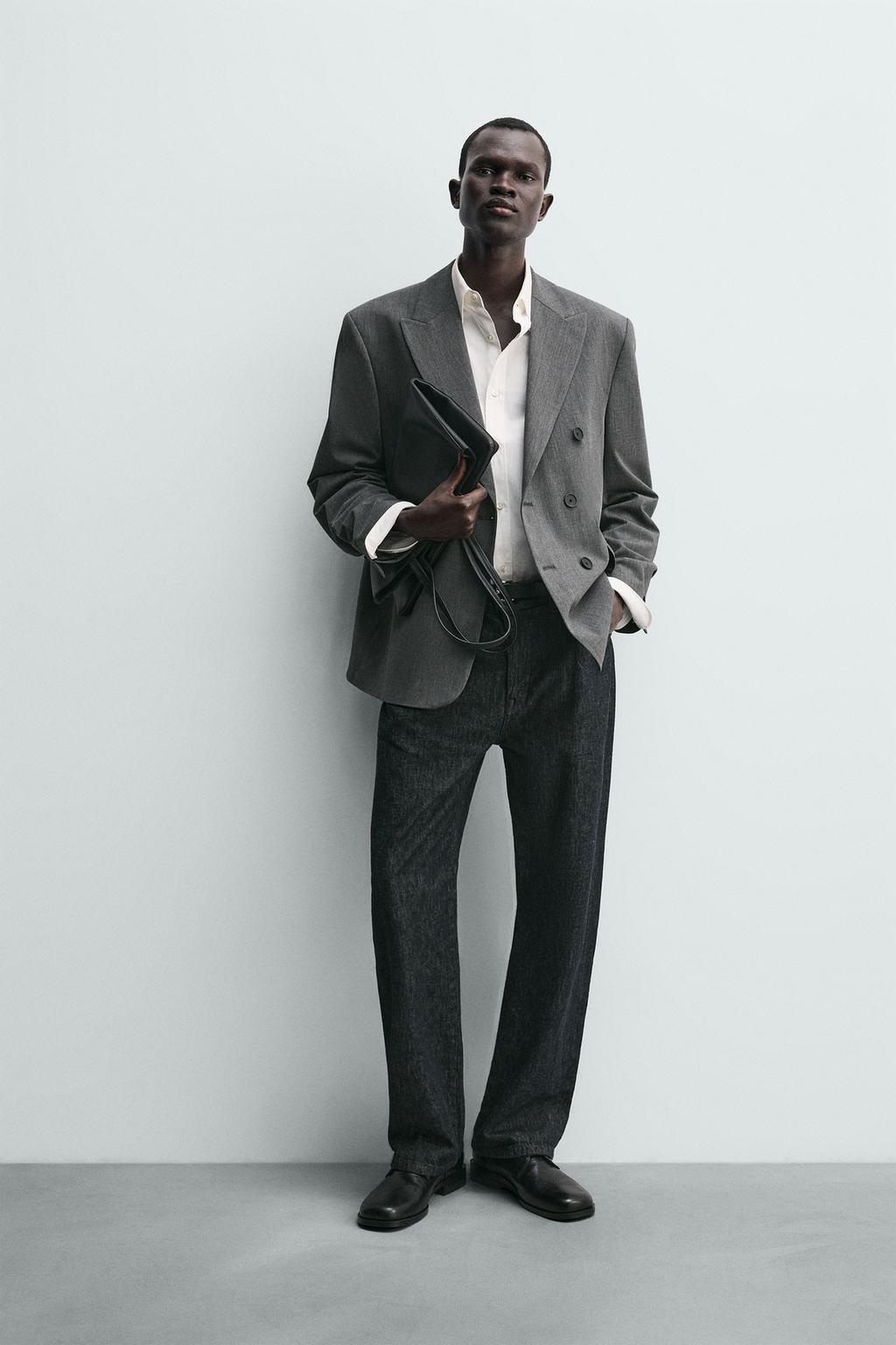 ДВУБОРТНЫЙ БЛЕЙЗЕР ИЗ ШЕРСТИ