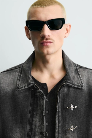 Джинсовая куртка BOXY FIT с навесными петлями- Заказать в России