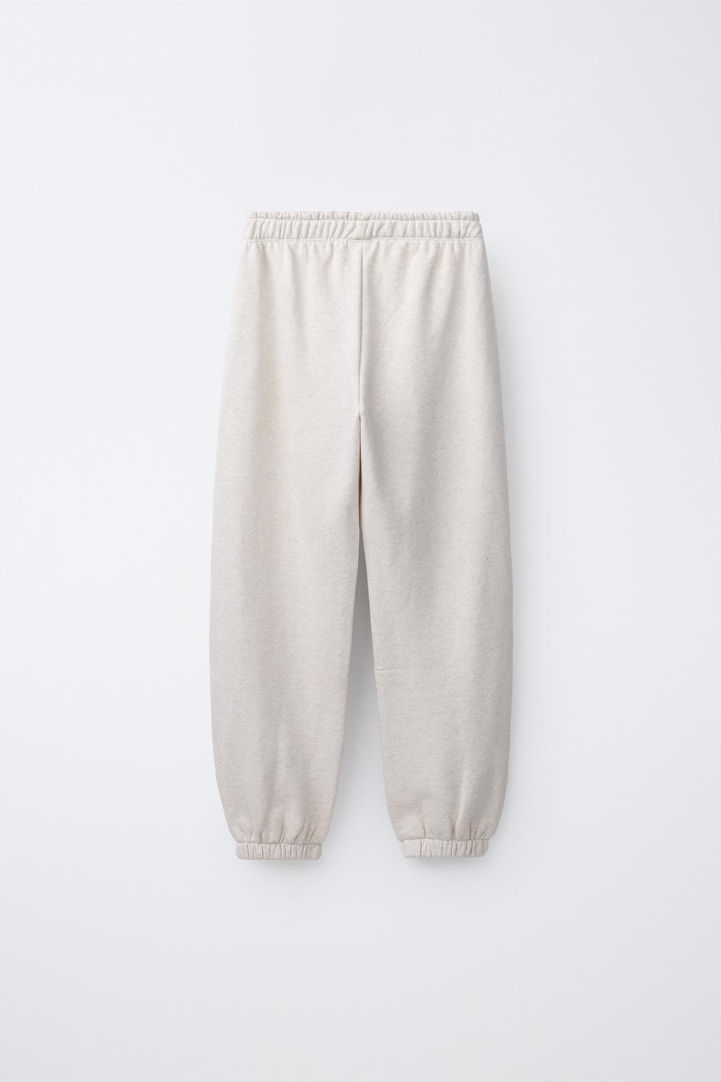 КОМПЛЕКТ ИЗ ТОЛСТОВКИ И БРЮК ИЗ ФУТЕРА С НАДПИСЬЮ