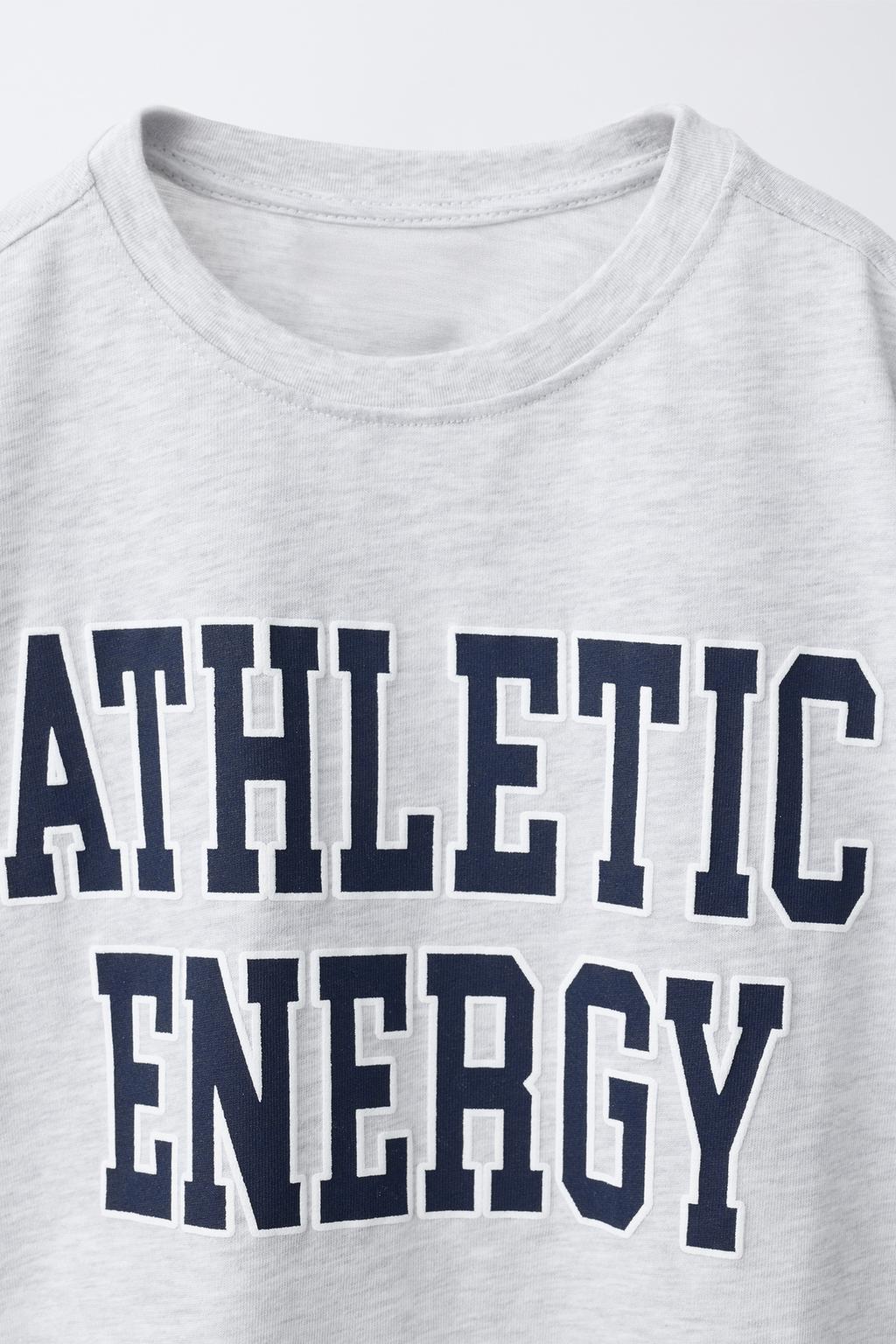 ФУТБОЛКА В СТИЛЕ ПРЕППИ С НАДПИСЬЮ