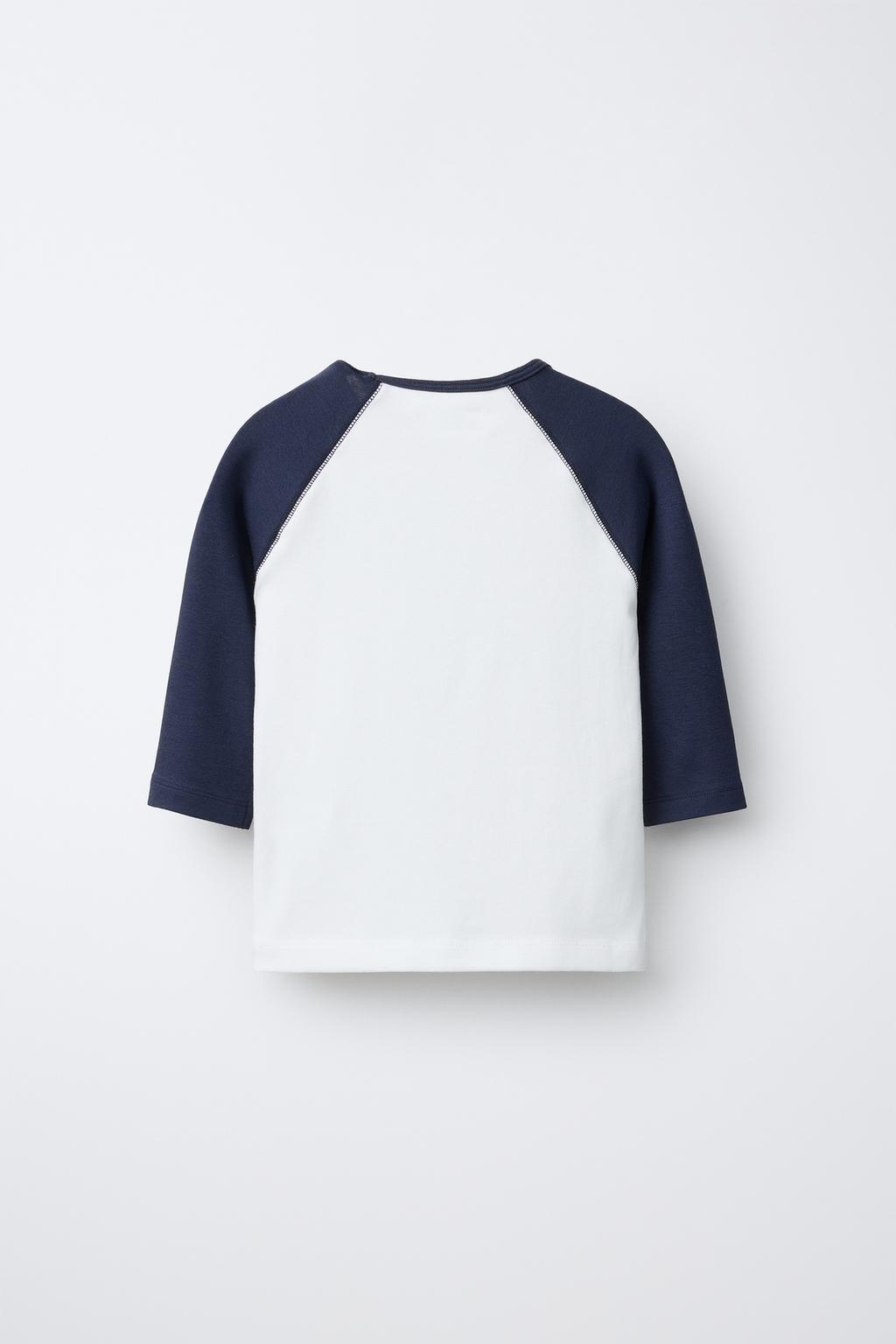 МАЙКА С РУКАВАМИ РЕГЛАН И ТЕКСТОМ ИЗ МОДАЛА