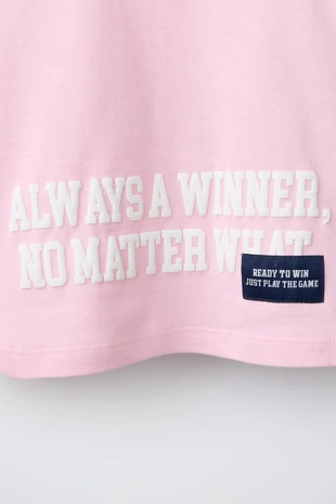 Футболка в стиле преппи с надписью