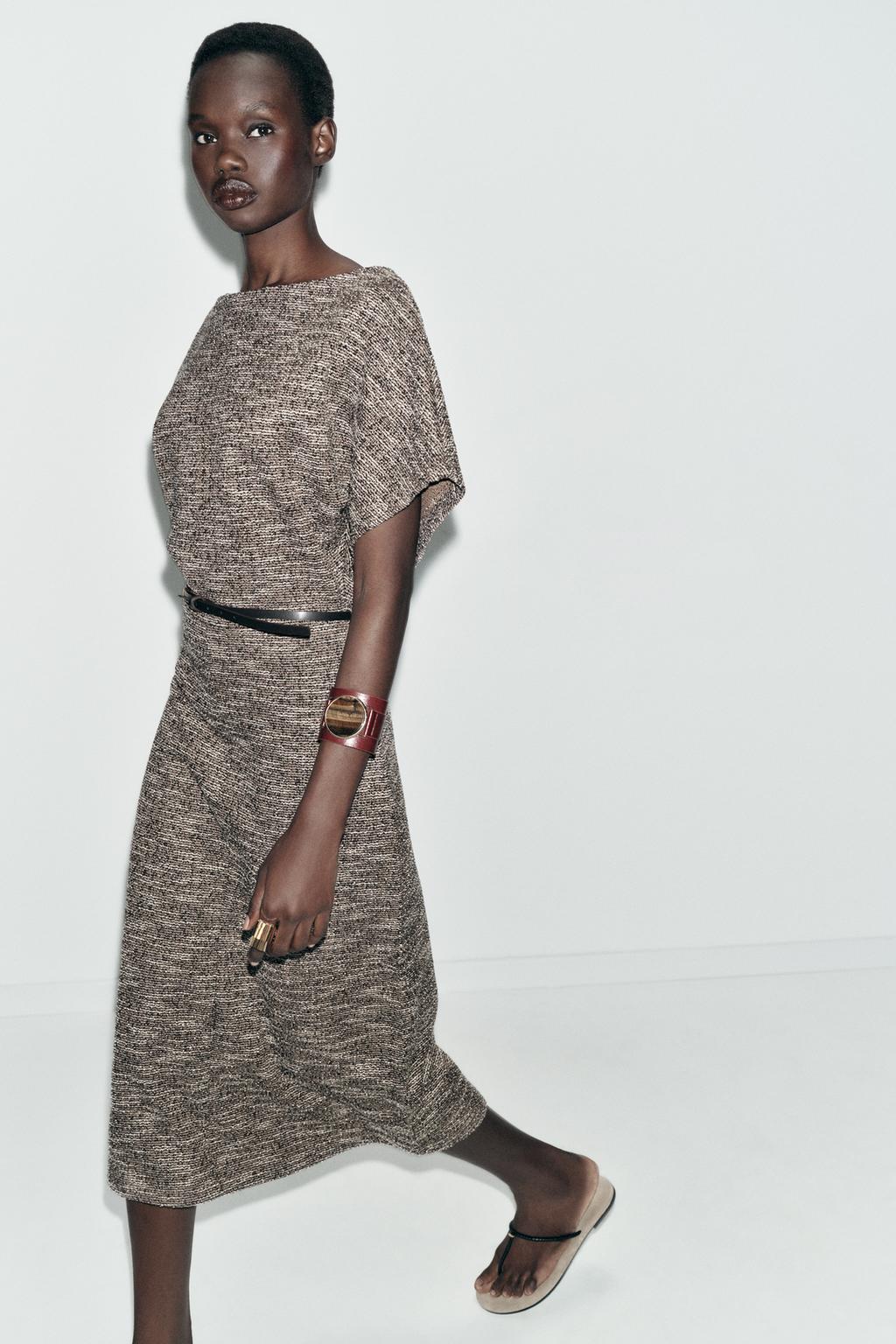 ПЛАТЬЕ МИДИ С ТЕКСТУРОЙ И РЕМНЕМ