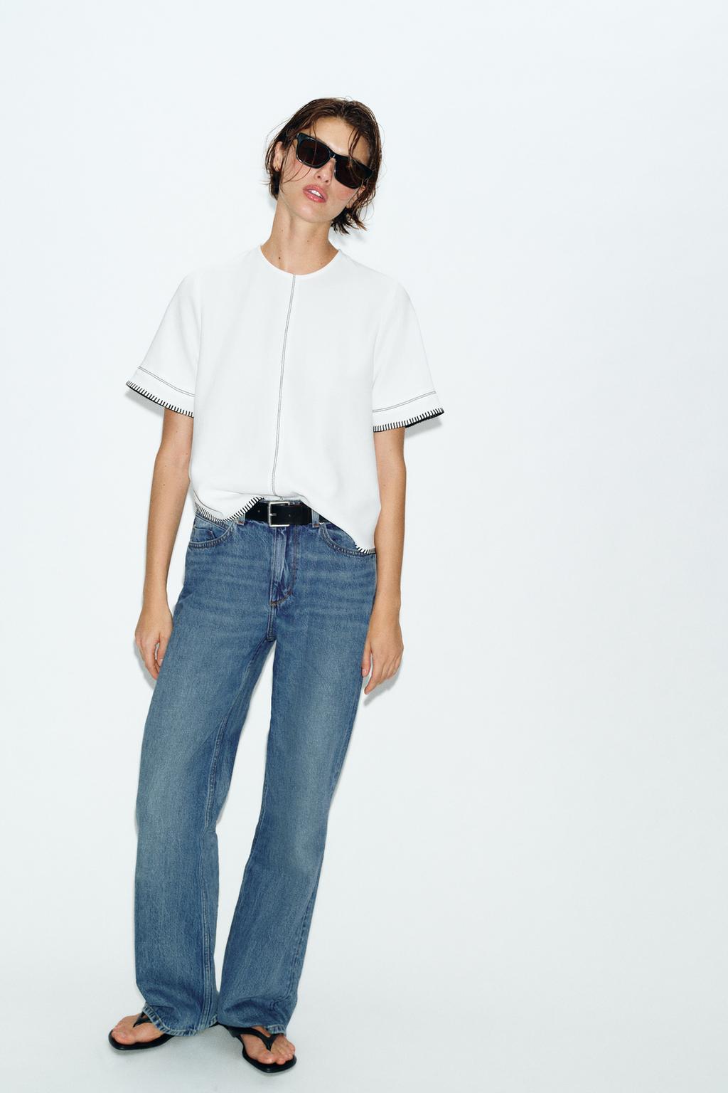 КОНТРАСТНЫЕ СТРОЧКИ НА КОРПУСЕ