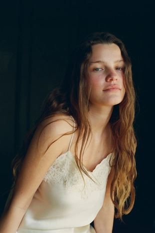 Топ в бельевом стиле из смесового шелка с кружевом- Заказать в России