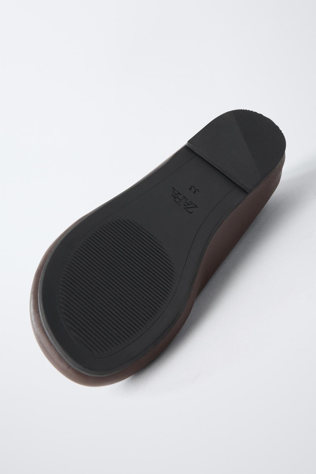 БАЛЕТКИ С ЭЛАСТИЧНЫМ РЕМЕШКОМ