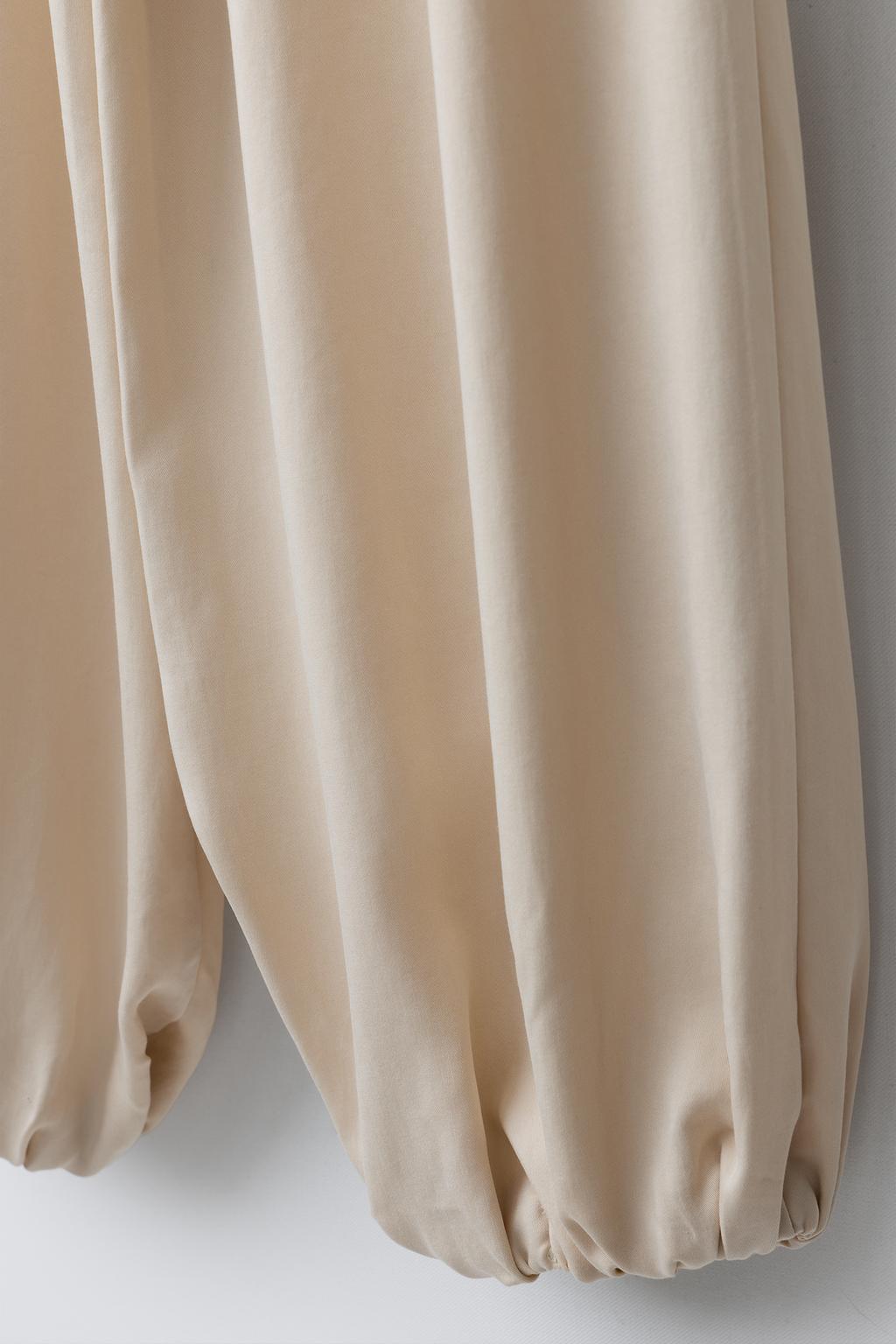 БРЮКИ БОМБАЧО С ЗАЩИПАМИ