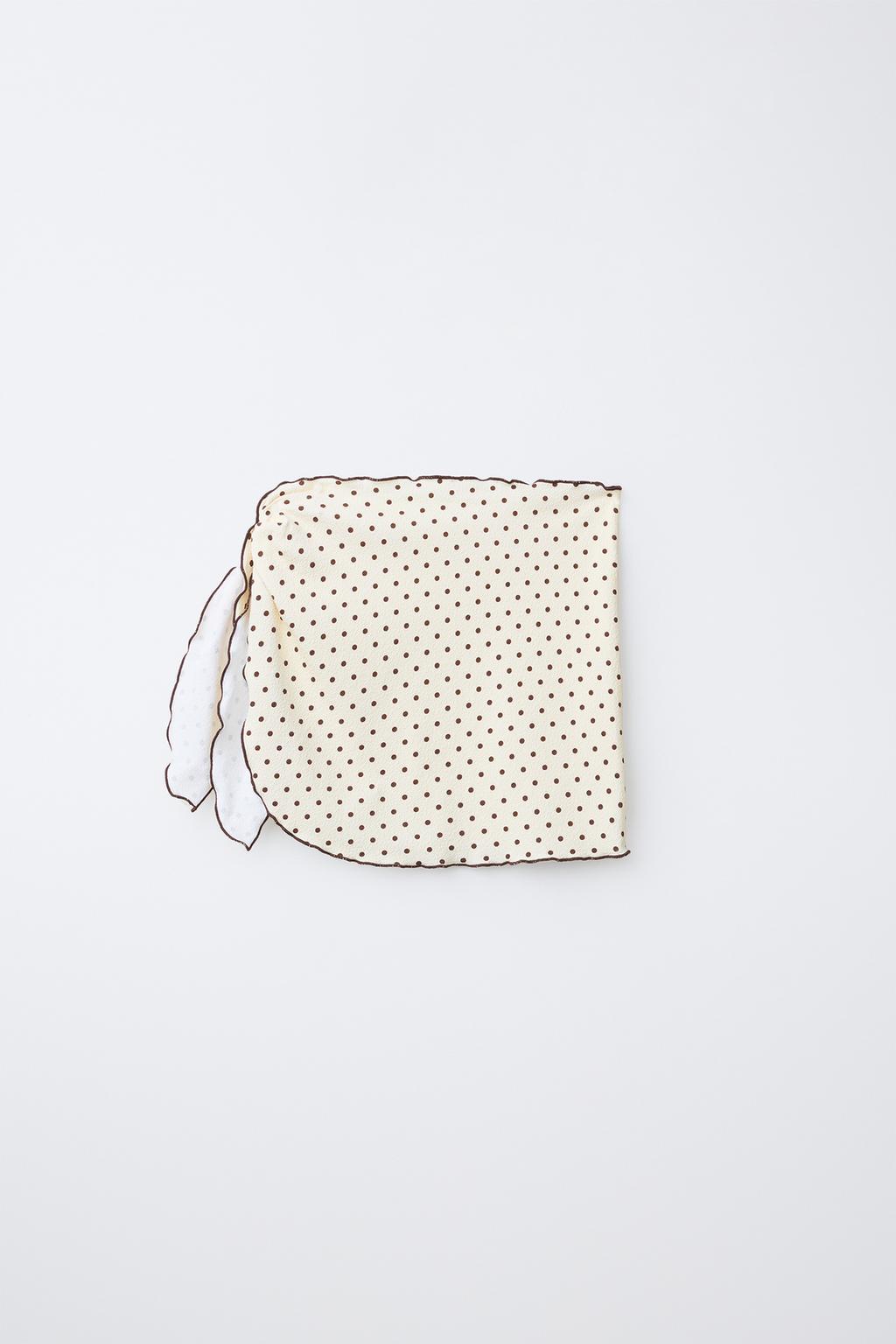 ПАРЕО С РЕЛЬЕФНЫМ ПРИНТОМ «ГОРОШЕК»