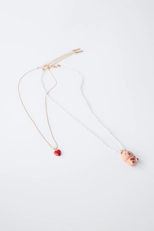 Набор из двух ожерелий с бусинами «капибара капифан» ©- Заказать в России