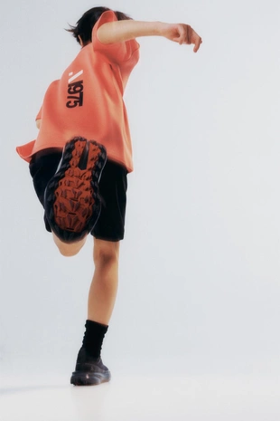 Спортивная футболка с модалом- Заказать в России