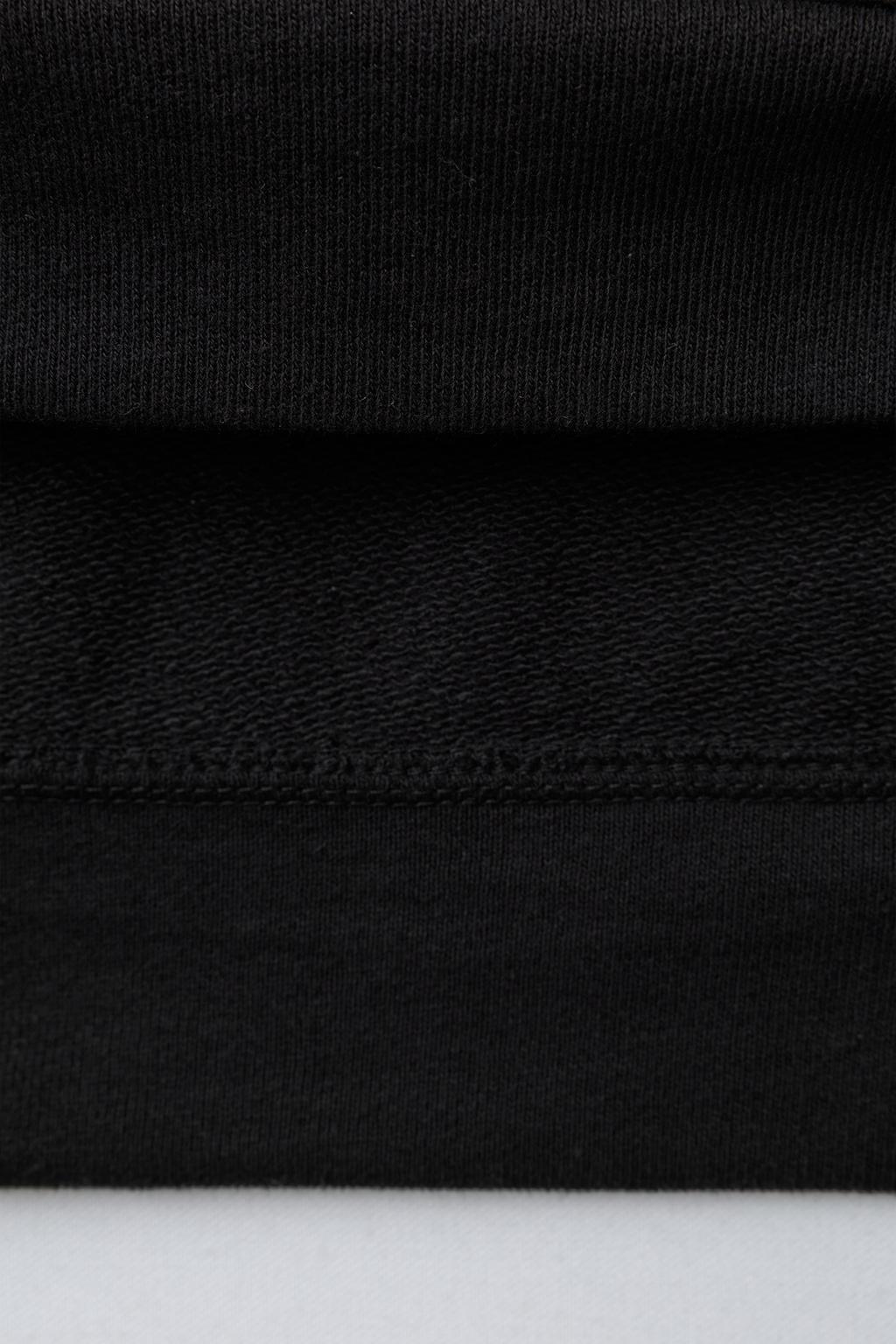 ТОЛСТОВКА С НАШИВКОЙ