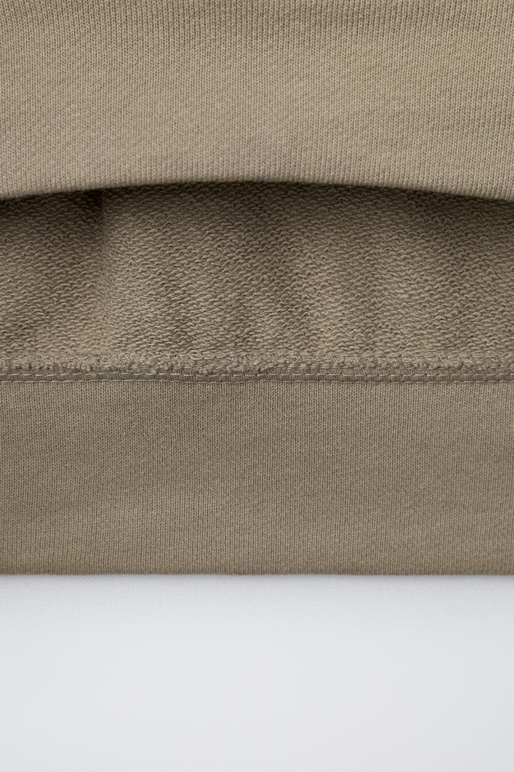 ТОЛСТОВКА С НАШИВКОЙ