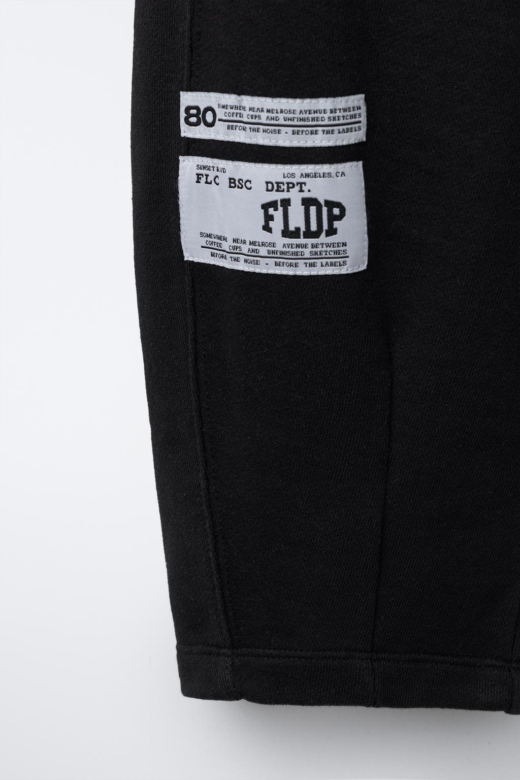 БРЮКИ BARREL С ЭТИКЕТКОЙ