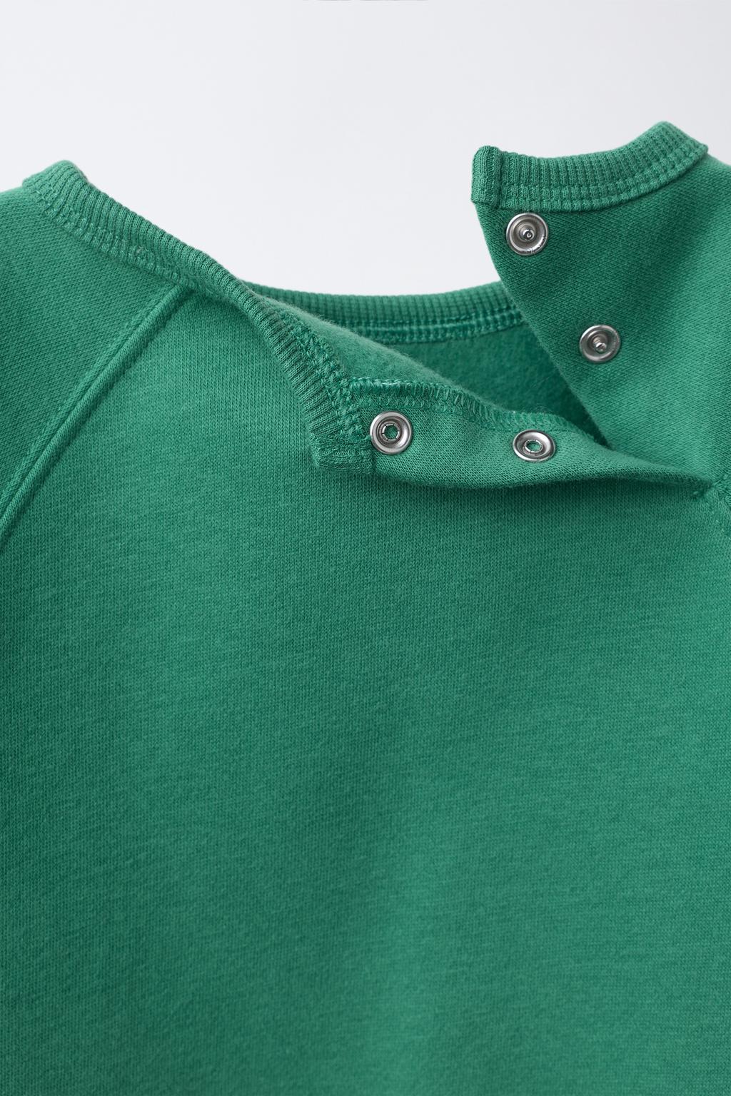 КОМПЛЕКТ ИЗ ТОЛСТОВКИ И БАЗОВЫХ БРЮК-ДЖОГГЕРОВ