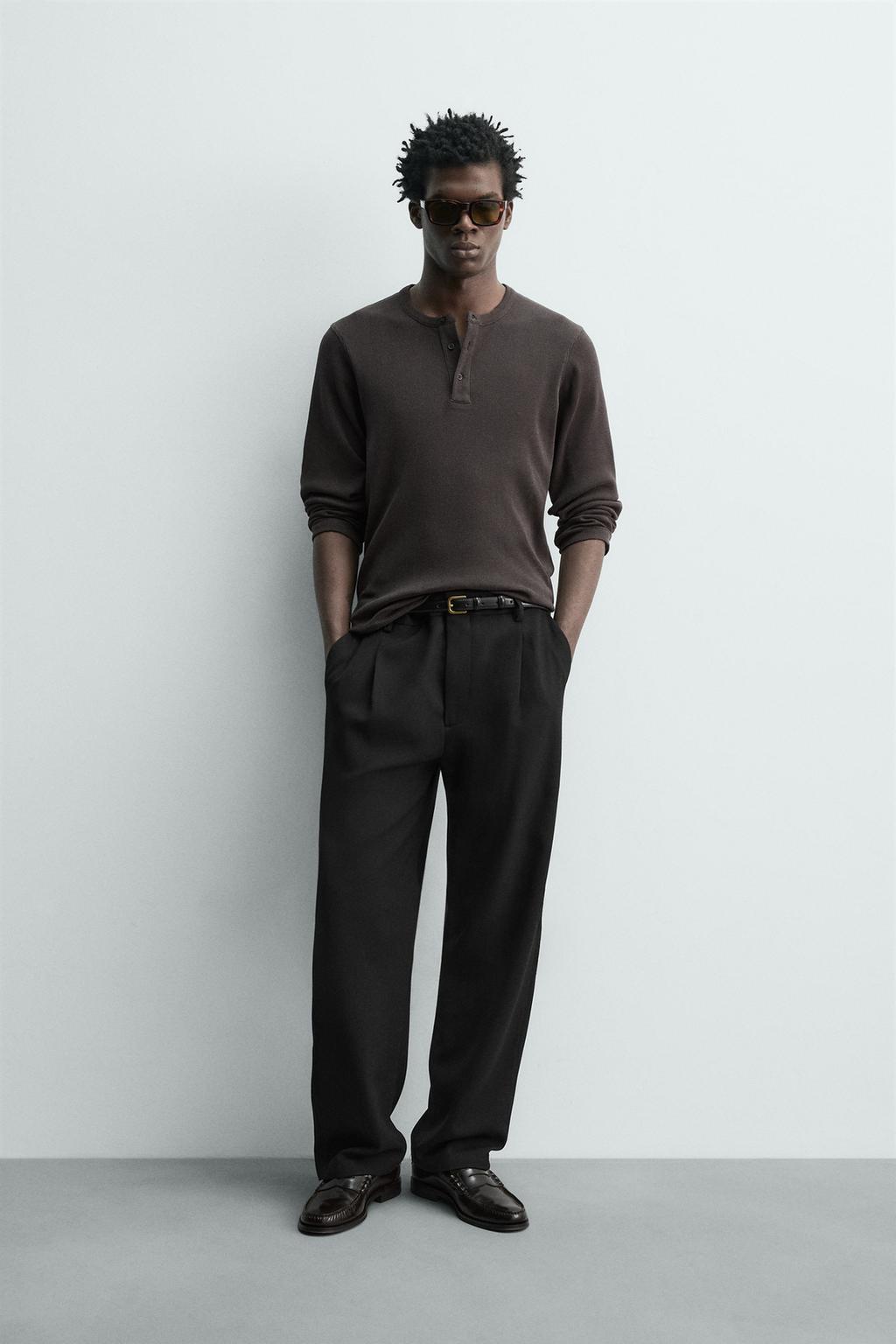 ФУТБОЛКА В РУБЧИК С ВЫРЕЗОМ «ХЕНЛИ»