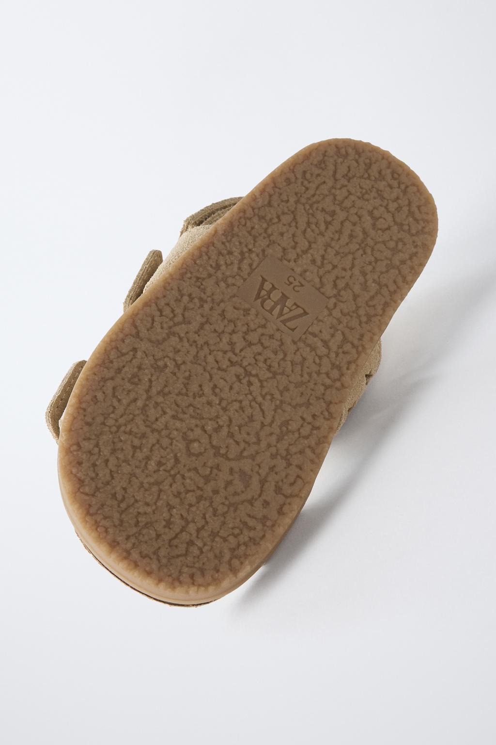 КОЖАНЫЕ САНДАЛИИ СО ЗВЕЗДАМИ