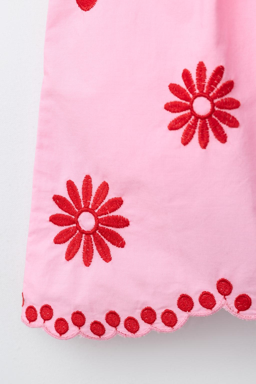 ТОП С ВЫШИВКОЙ